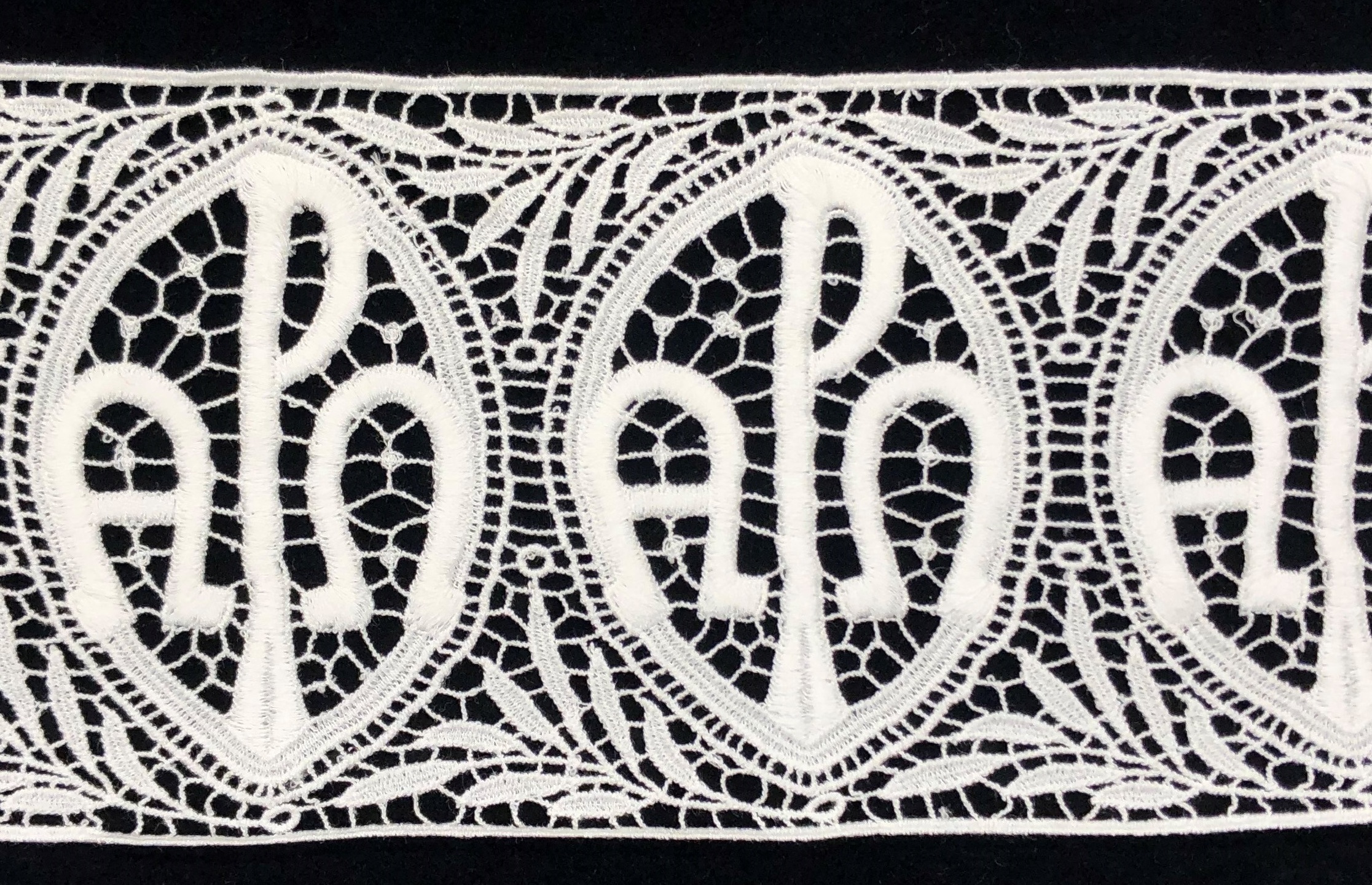 LACE #702 4-1/4"